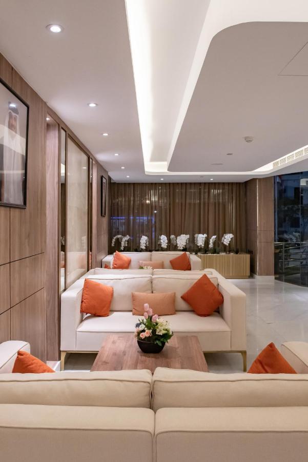 Corp Executive Aparthotel 4*